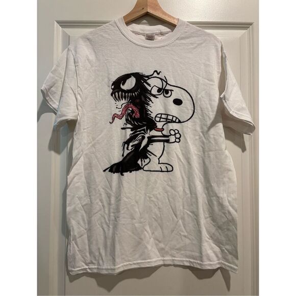 Snoopy x Venom T-shirt size Medium - Picture 1 of 2